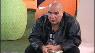 Фънки се НАПИ! Налита на БОЙ! (СНИМКИ) 