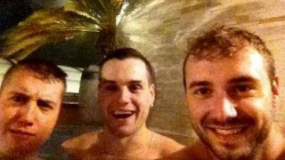 ИСТИНАТА! Пада ли си Лестер по мъже? 