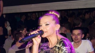 НЯМА я познаете! Какво се е случило с лицето на ДесиСлава?!
