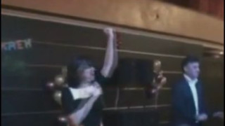 Подиграват се с Боби Михайлов в клипче (Harlem Shake)