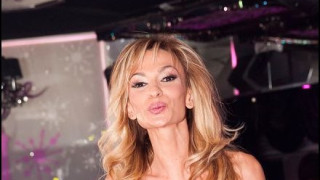 Неузнаваема е! Виж Малина без фотошоп!