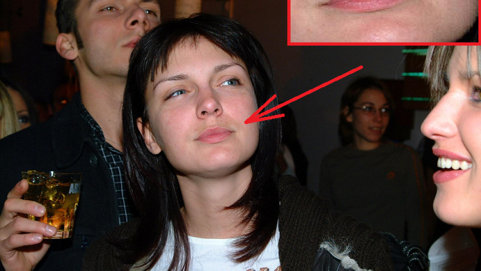 Куриоз! Жени Калканджиева потресе с мустака си (ФОТО)