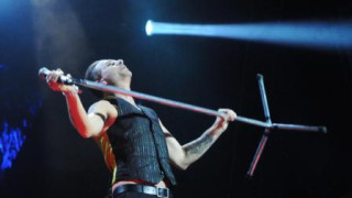 Depeche Mode в София - фурор за едни, фалшиво пеене за други! (СНИМКИ)