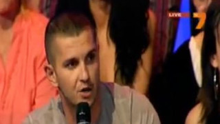 Гаджето на Велислава Михаил я защити достойно! (СНИМКИ)