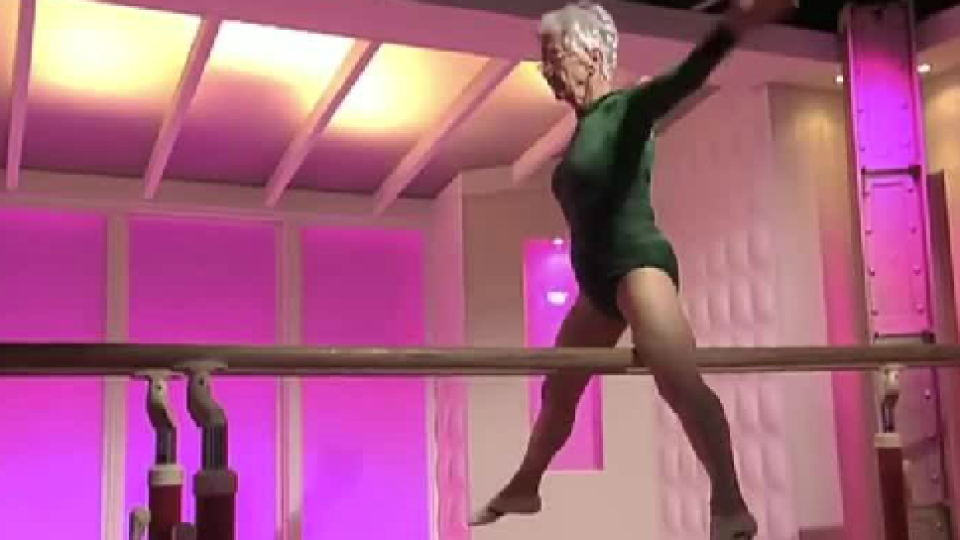 86-годишна гимнастичка стана хит в нета! (Видео)