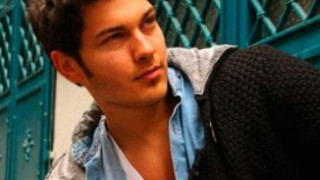 Емир от "Огледален свят" с български корени