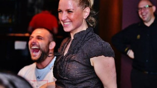 Йоана се разсипа от нощен живот – това дама на 37 ли е?!