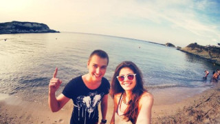 Михаела Филева натри носа на бившия - хукна на море