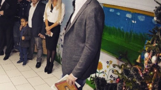 Андреа изненада със стил на събитие с Кубрат Пулев