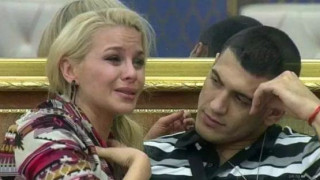 Зарко изрита Десислава заради Бирмата (Пикантерии от скандала)