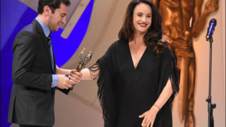 Радина Кърджилова блести бременна на наградите "Аскеер" (Снимки)