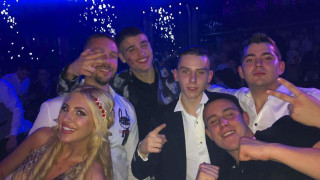 Габриела Якуб отпразнува бала си (Снимки от тържеството)