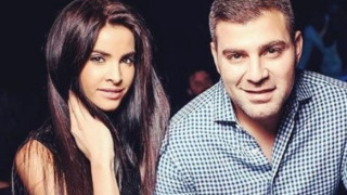 Христина Витанова дарява Лазгин с момче, той позлатява и двамата (Подробности)