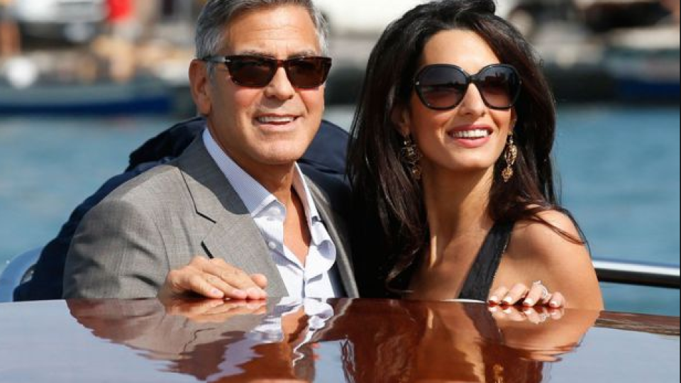 Бременната Амал Клуни харчи на поразия за тоалети (За дни пръсна $200 бона)