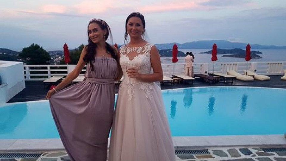 Наталия Кобилкива вдигна тузарска сватба в Гърция (Вижте как каза "Да")