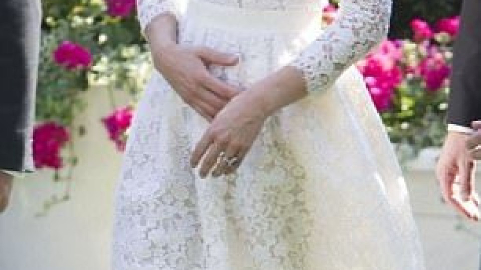 Кейт Мидълтън се издъни с прозрачна рокля в Роял Аскот (Вижте скандалния тоалет)