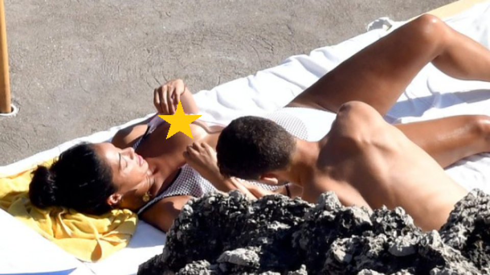 Гришо и Никол палуват на плажа в Италия (Вижте как се разгорещиха - Фото)