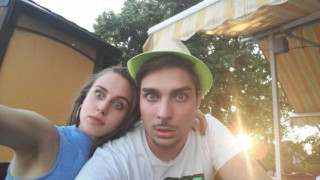 Гаджето на Тото от Скандау - истинска красавица (Защо Тото крие хубавата Яна? - Снимки)