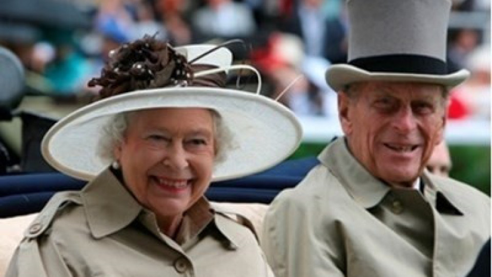 Кралица Елизабет и принц Филип разделени след 70 години брак! (Всичко за кралската драма)