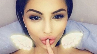 Цвети Стоянова се похвали с годежен пръстен за 5 бона (Вижте тузарското бижу)