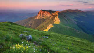 A Company Owned by the Head of the Political Party of the Greens is Building up the Black Sea Coast and the Balkan