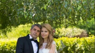 Деси Банова с първи коментар след сватбата: Благодарна съм! (Вижте как се чувства като госпожа Плевнелиева)