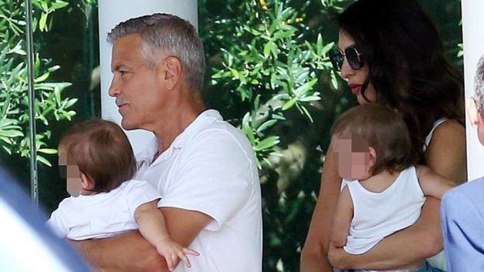 Амал и Джордж Клуни показаха близнаците (Вижте порасналите Ела и Александър)