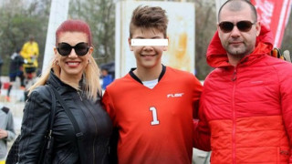 Нелина показа бащата на сина си! (Певицата родила от женен мъж, крила до последно бременността си от него)