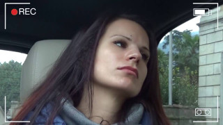 Юлия от "Женени от пръв поглед" втрещи с капризи: Защо е мъгливо времето, леглото е твърдо, стаята малка! (Вижте превземките й)