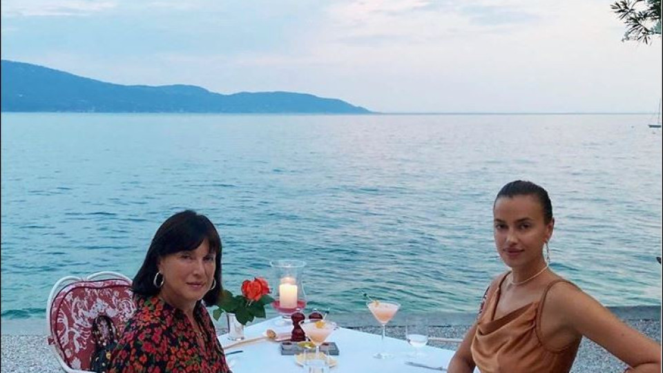 Ирина Шейк се теши с лукс ваканция в Италия след раздялата с Брадли Купър (Снимки)