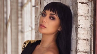 Никол Шерцингер се подмлади след раздялата с Григор (Певицата разцъфна с нова визия - Снимки)