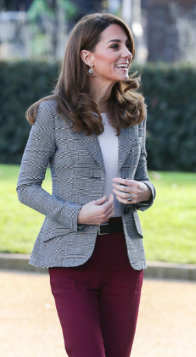 Кейт Мидълтън анорексично слаба (Херцогинята съвсем се стопи, дрехите й висят като торби – Снимки)