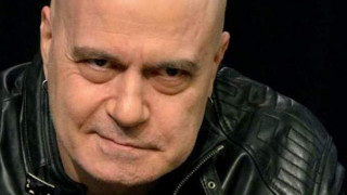 Слави продава уникалния си палат за 4 млн (Снимки от имението му)