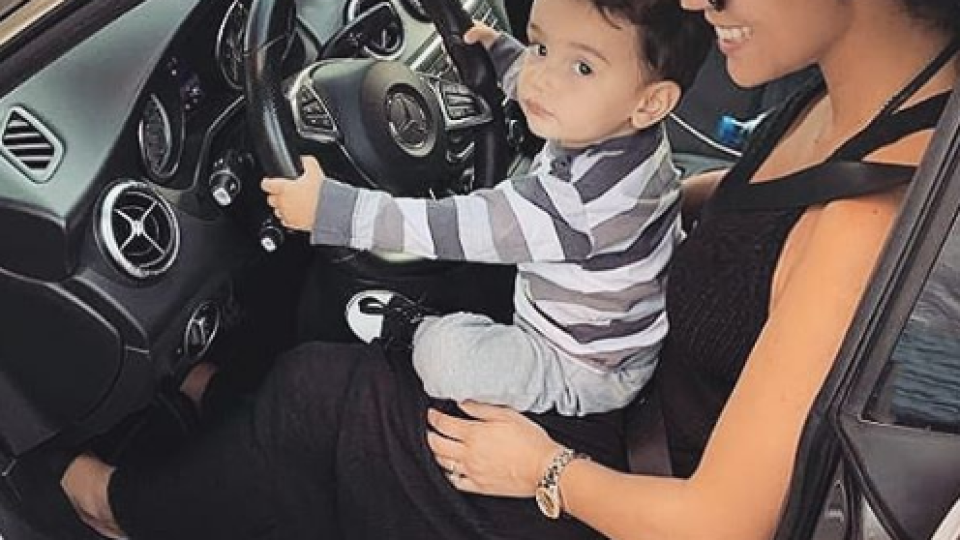 Мария Илиева заведе двегодишния си син в Маями (Вижте колко порасна Алекс)