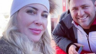 Мъжът на Антония Петрова я глези със стриди в кризата (Ивайло Батинков топ готвач - Снимки)