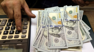 Ето какво ще се случи с долара през 2021 година