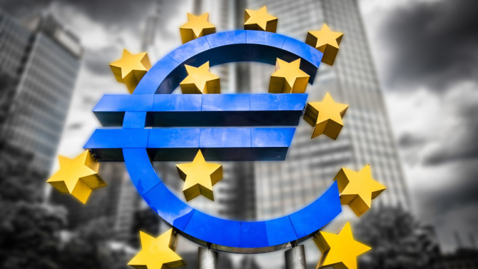 Какво да очакваме след влизането ни в еврозоната? (Вижте прогнозата на виден финансист)