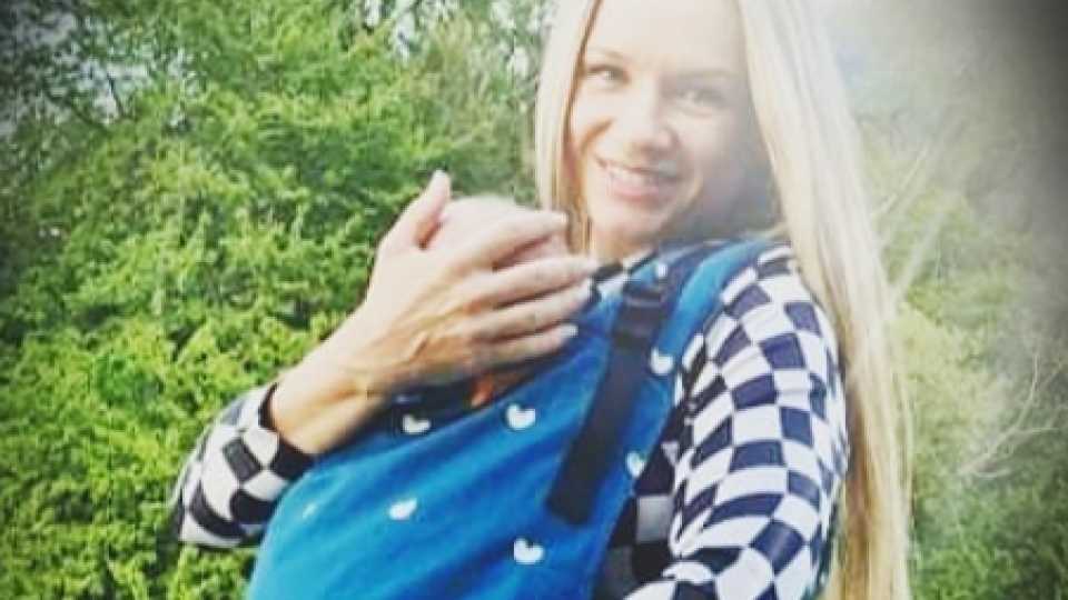 Лора Караджова в топ форма 4 месеца след раждането (Вижте каква фигура извая – Снимки)