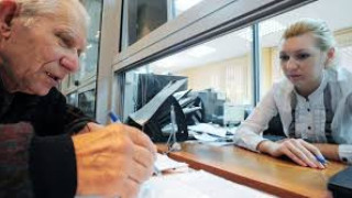 Бивш социален министър: Пенсионната система у нас е стабилна