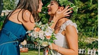 Елизабет от Фермата 5 се омъжи (Вижте снимки от венчавката и щурото парти)