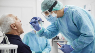Ужас: 129 души загубиха битката с Ковид-19 в страната вчера!