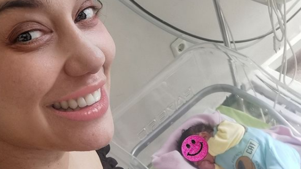 Мария Илиева показа новородената си дъщеря (Първи снимки на малката София)