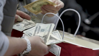Дамите от тези зодии винаги търсят за съпрузи милионери!