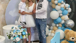 Динко Вълев брои 10 бона за кръщенето на сина си (Ловецът на мигранти мята стотачки на празника - Снимки)