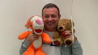 Митко Рачков без парти за РД (Актьорът чукна 49 вкъщи с Анита и сина си – Снимки)