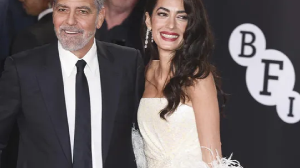 Джордж Клуни успя да спечели сърцето на майката на Амал (Тъща му днес го боготвори – Снимки)