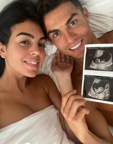 Официално! Джорджина Родригес бременна с близнаци (Роналдо потвърди новината – Снимки) - Снимка 2