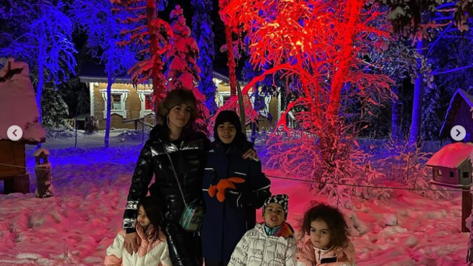 Бременната Джорджина Родригес и Роналдо на ваканция в Лапландия (Вижте как се забавляват с децата – Снимки)