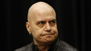 Дългия принуждава депутатите си да минат през детектора на лъжата