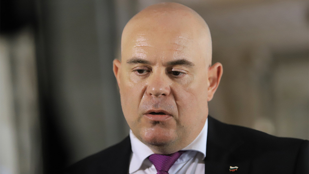 Главният прокурор Иван Гешев изпрати напомнящо писмо до депутатите от 47-то НС